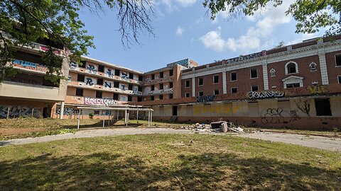 Exploring an Abandoned Nursing Home | St Louis July 2021