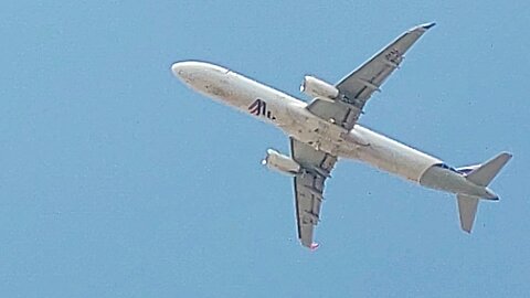 Airbus A321 PT-MXL departing to Guarulhos from Fortaleza