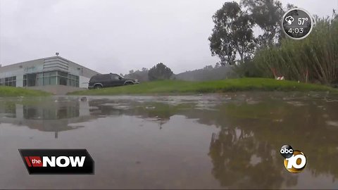 Lightning, thunder moves through San Diego