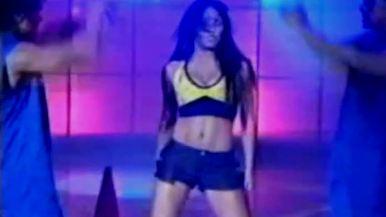 Ximena Abarca - El Juego De La Resistencia (Live 2003)