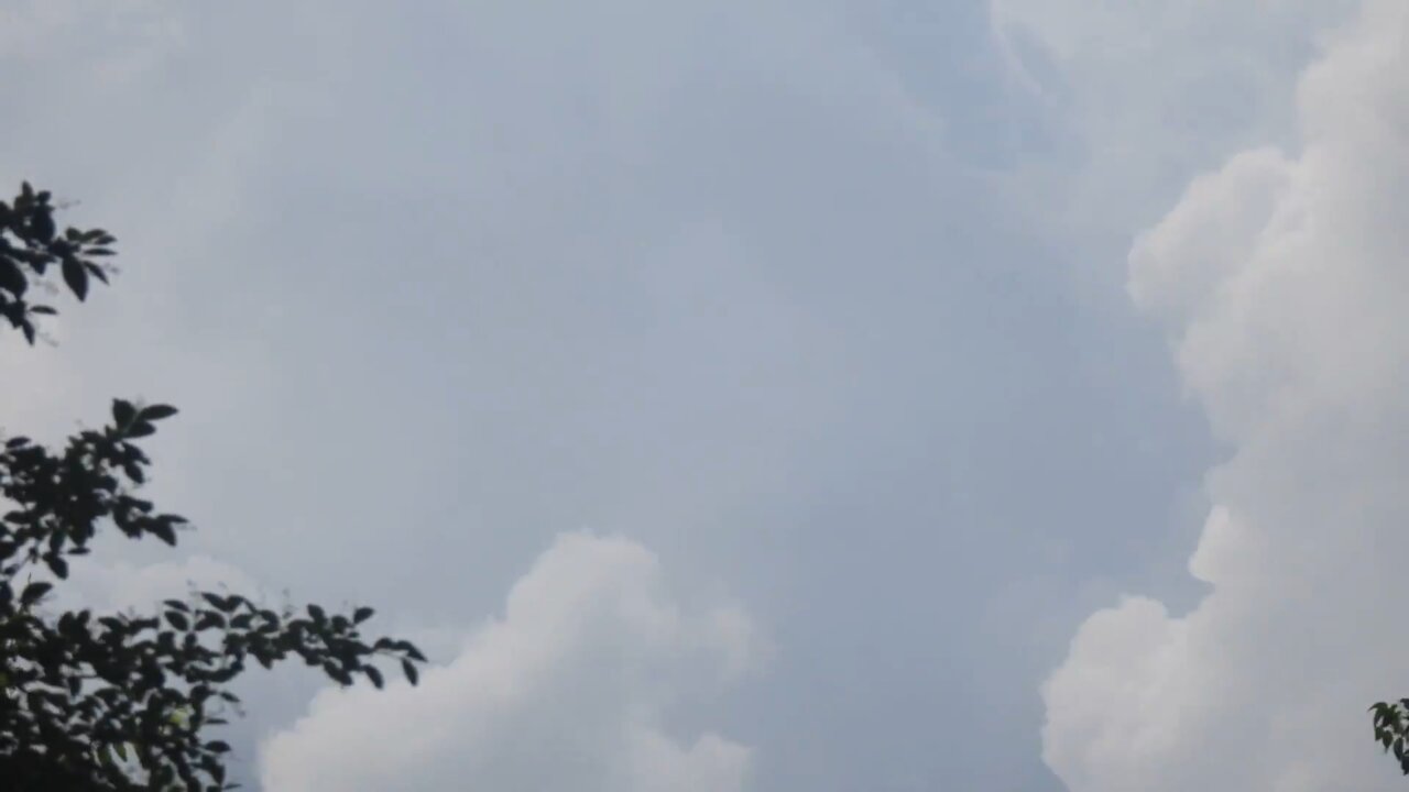 The clouds are going crazy time lapse