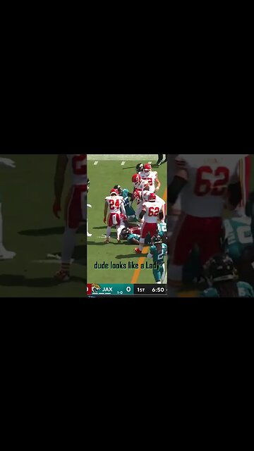 Trevor Lawrence Sunday Golf Score Chiefs vs Jaguars Mahomes' 305 Yards