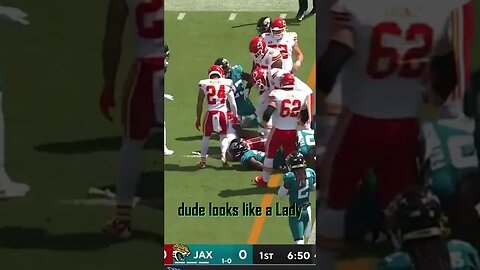 Trevor Lawrence Sunday Golf Score Chiefs vs Jaguars Mahomes' 305 Yards