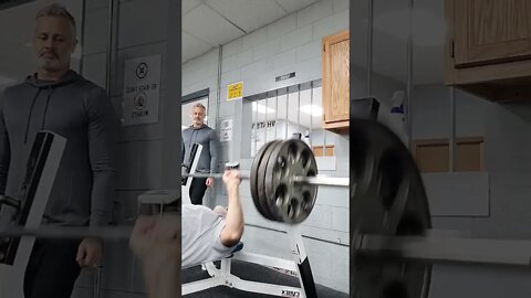 315lbs x 7 Raw Bench Burn 🔥 out, 61 years old, Crazy 🤪 old man