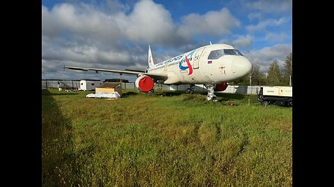 On the work to dismantle the aircraft in a wheat field in the Novosibirsk region