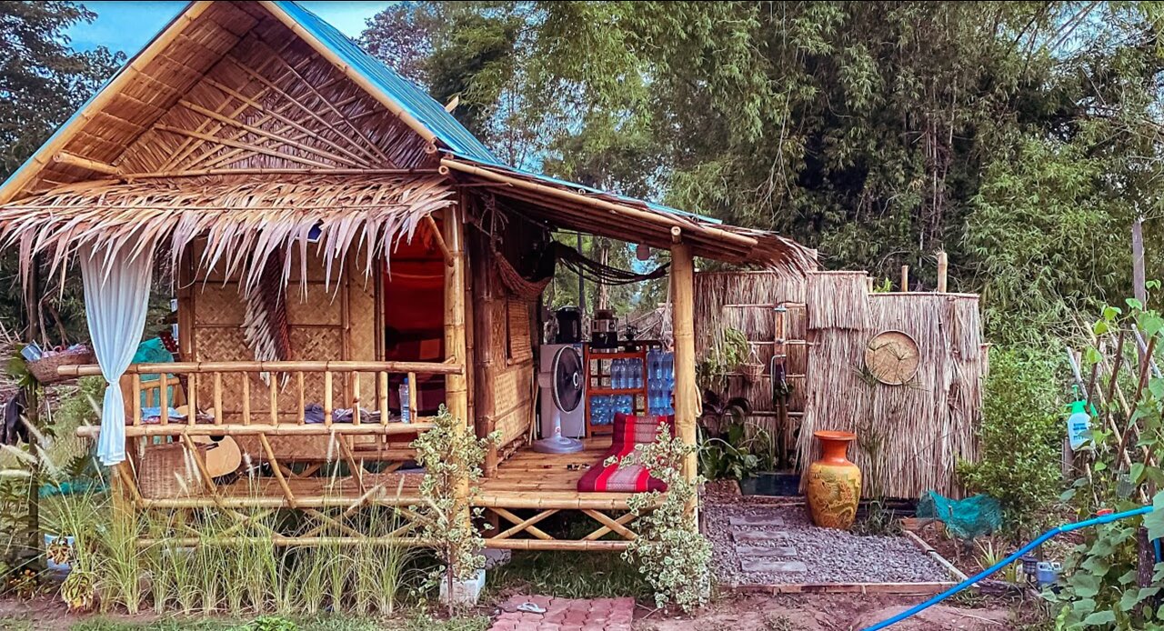 Construction & Tour Of Our BAMBOO HUT In Rural THAILAND 🙌😜🇹🇭