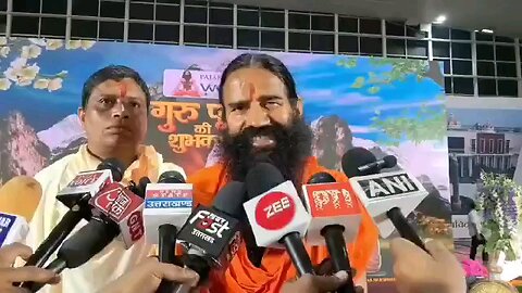 जब रामदेव को अपनी पहचान बताने में दिक्कत नहीं है तो रहमान को क्यों दिक्कत होनी चाहिए?