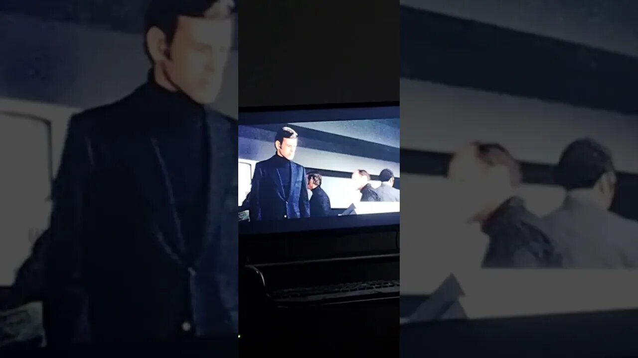 apes getting ready for battle 💪