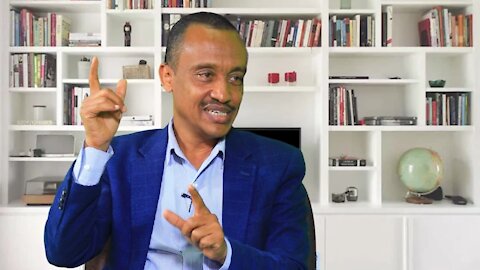 ፖለቲከኞቻችን ስለትላንት እየሰበኩን ዛሬአችንን ሰርቀውብናል - ሰለሞን ሹምዬ