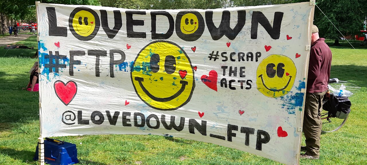 LOVEDOWN NOT LOCKDOWN!