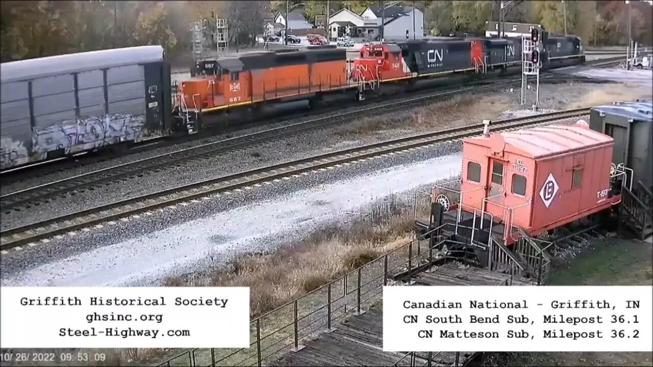 IC 1027 Leading WB Manifest with BLE 867 at Griffith, IN on October 26, 2022