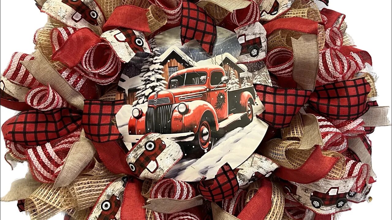 Red and Black Truck Deco Mesh Wreath |Hard Working Mom |How to