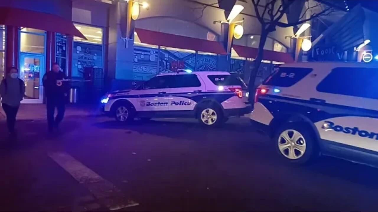 Boston police dealing with a possible explosive device