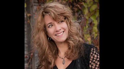 Karen Mal "A Suitcase Full Of Memories" - In The Music Room 2018 Single