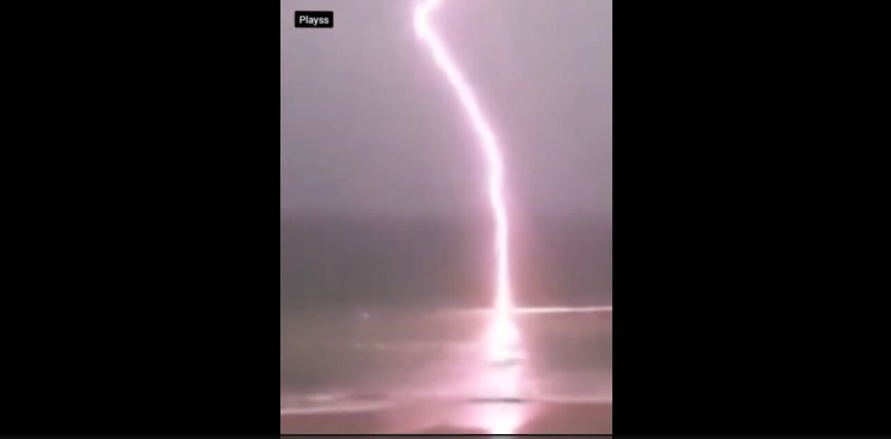 lightning falls on the sea, wire explodes near the gas station.