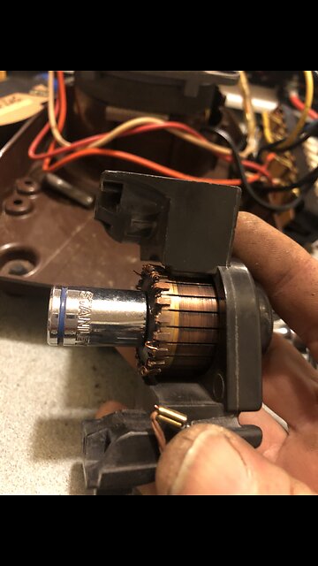 Super simple Tesla switcher 1 blender 1 vacuum cleaner motor