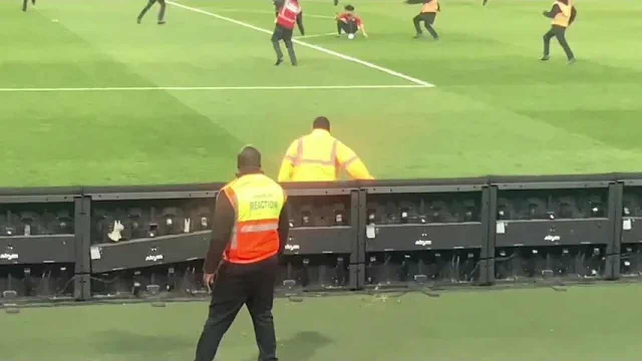 South Africa vs Morocco 2-1 Pitch Invader Evades All The Stewards