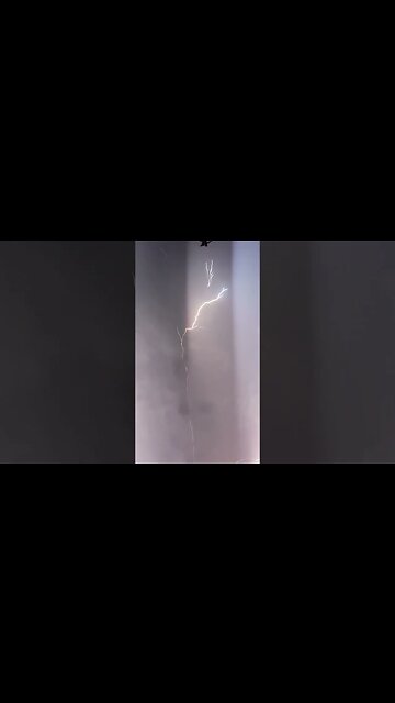 MOST INSANE LIGHTNING SHOW IN HAWAII!