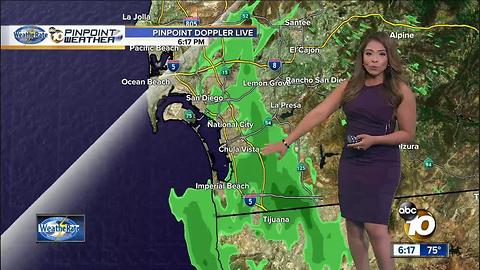 10News Pinpoint Weather with Meteorologist Angelica Campos