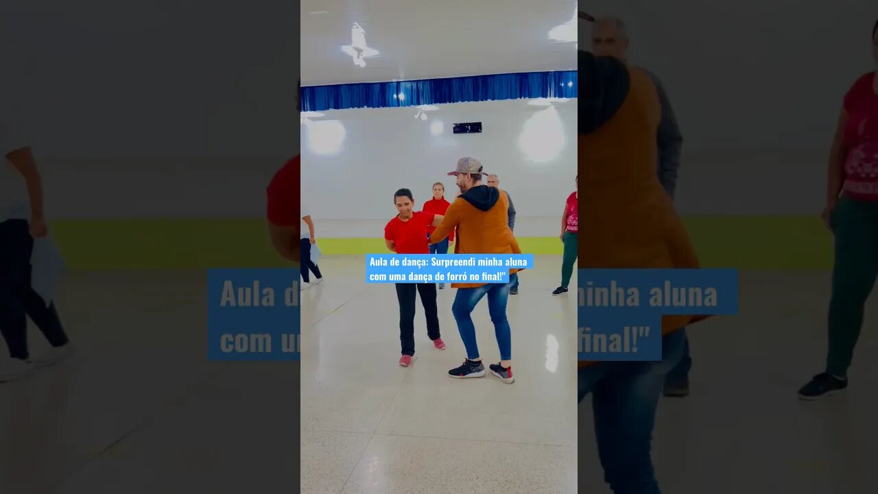 Aula de dança: Surpreendi minha aluna com uma dança de forró no final!" #shorts #forró #pisadinha