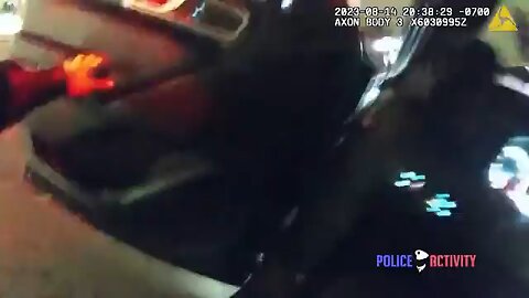 police bodycam #2 cop locks himself and suspect in backseat