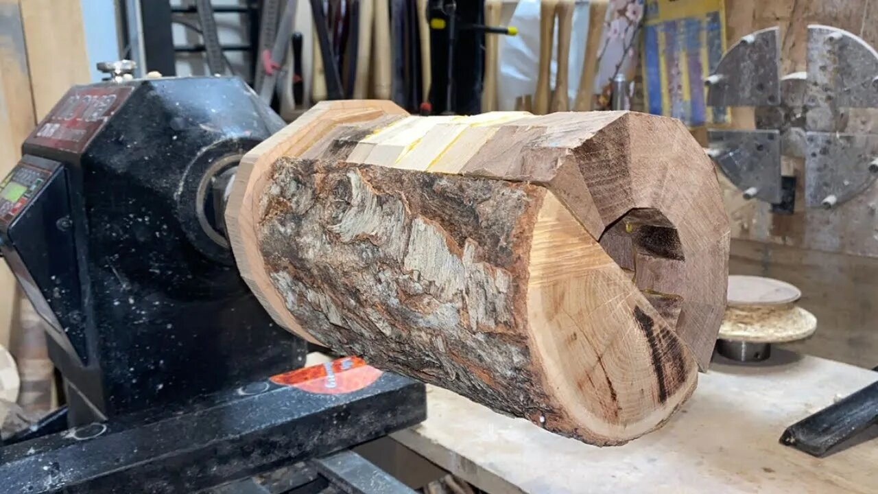 Woodturning - Imposible Log (fast edit)