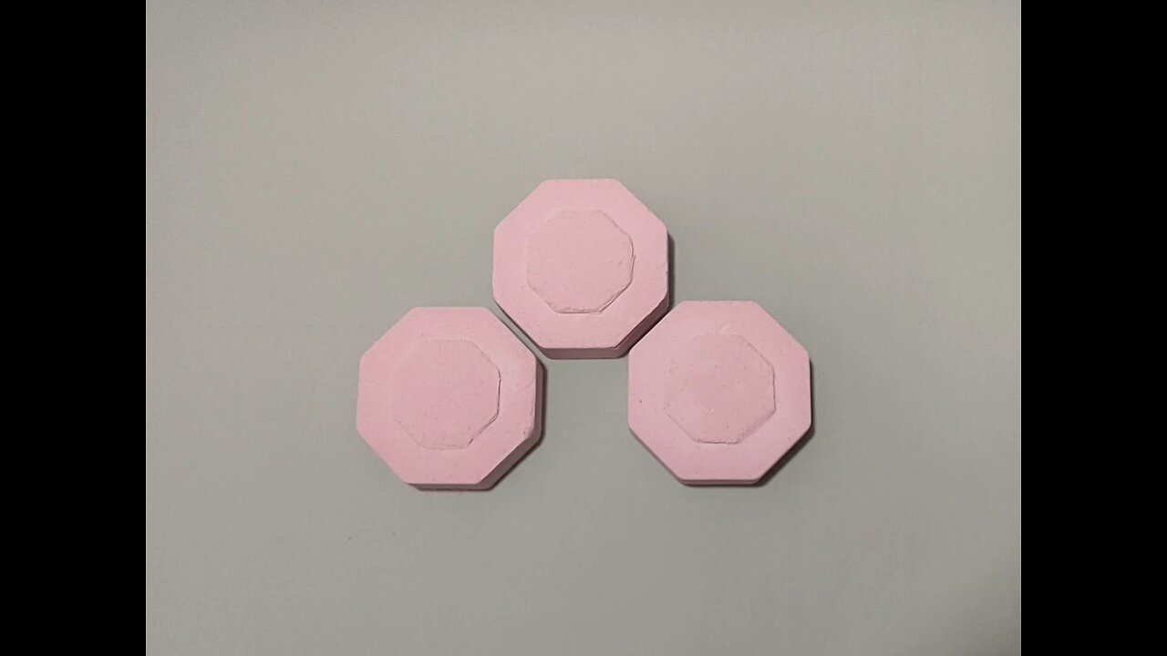 Glossy Pink Soda Crunch