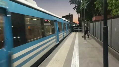 El tren no andaba ....ahora anda.... #trensarmiento #trenesargentinos