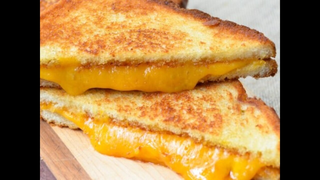 The best way to make a grilled cheese sandwich