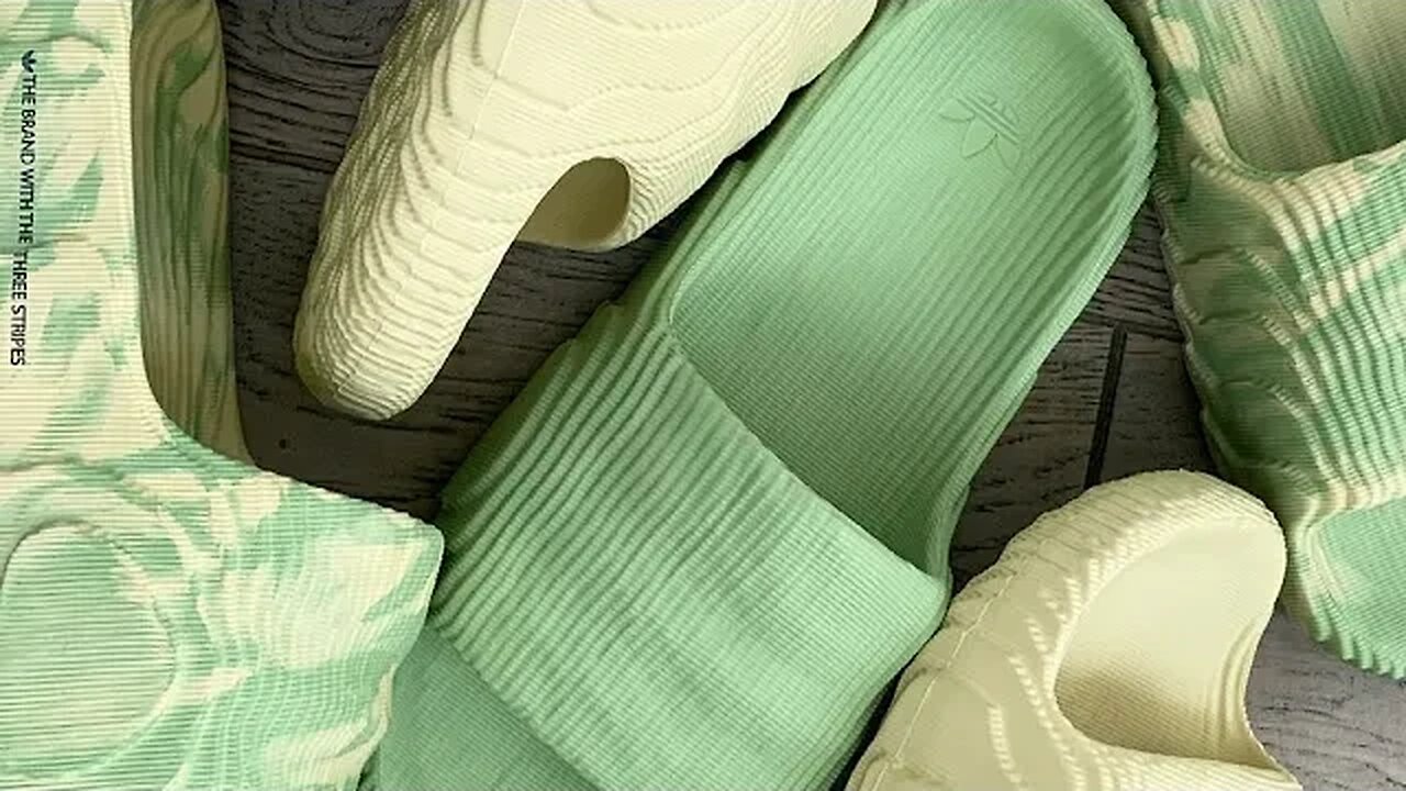 Unboxing the adidas Adilette 22 Slides, plus Yeezy 2023-What if adidas didn't cancel Ye's contract?