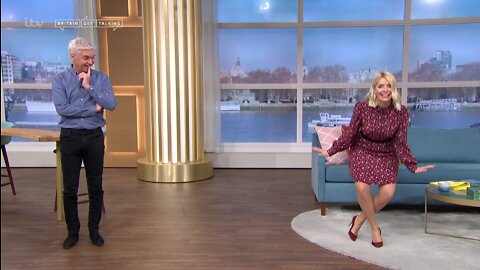 Holly Willoughby - Mar 03 2021