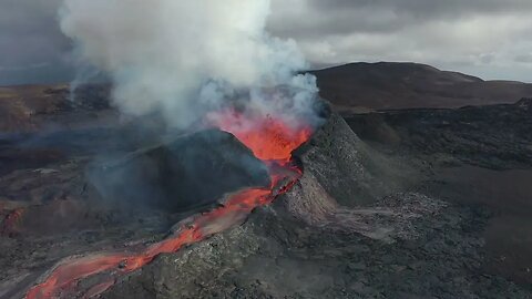 The temperatures of molten lava range from about 700 to 1,200 °C (1,300 to 2,200 °F)