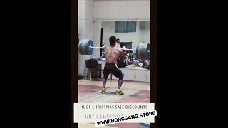 Chinese Olympic Weightlifters Dominate the Olympics