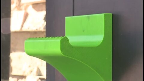 Metro Detroit business duo debuts new "touchless" door stop