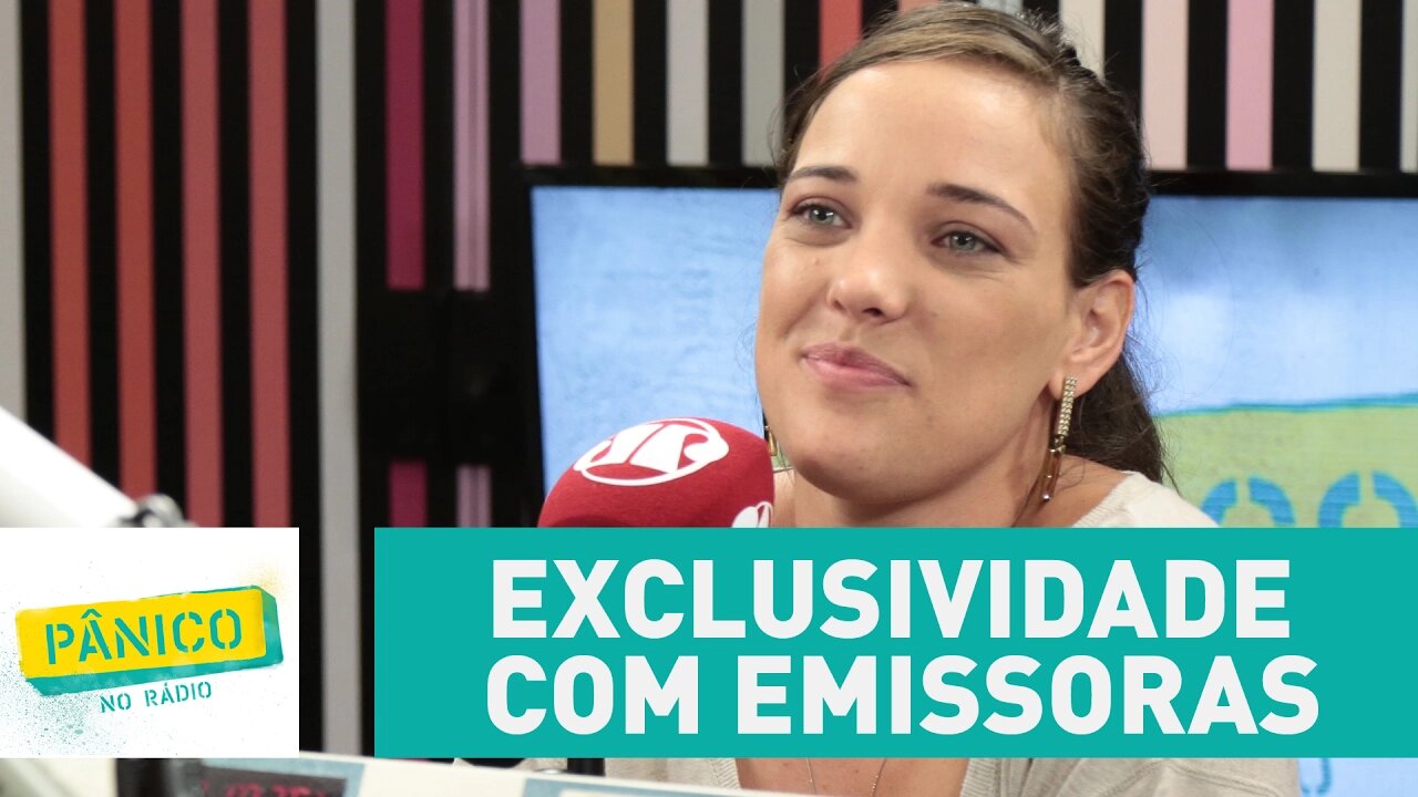 Agora na Record, Adriana Birolli fala sobre “exclusividade” com emissoras | Pânico