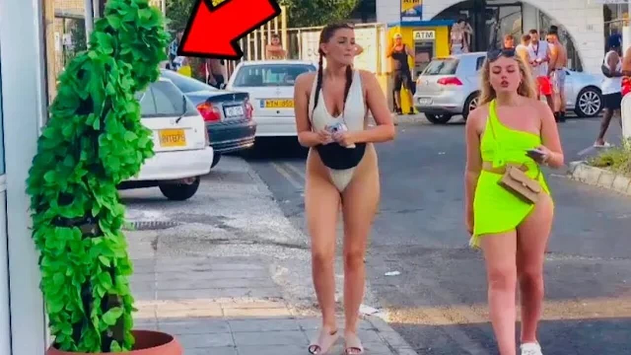 Bushman prank: Her Reaction Is Priceless Caught Them Off Guard