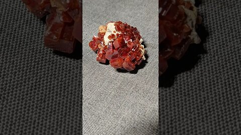 VANADINITE CRYSTAL | IN YOUR ELEMENT TV