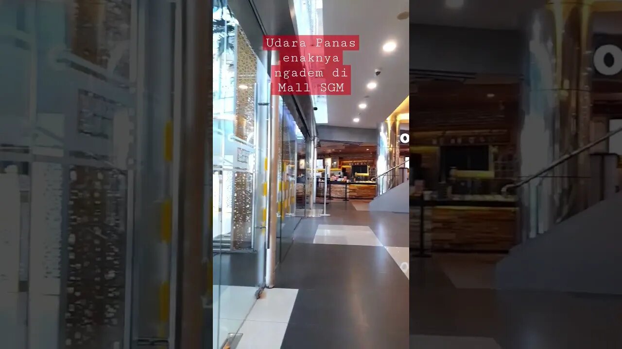 Mall Singkawang ll Ngadem dulu karena udara panas