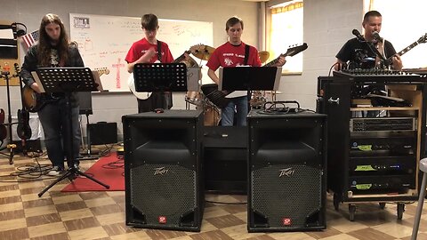 Rock Dojo: Learn to fly (foo fighter cover)