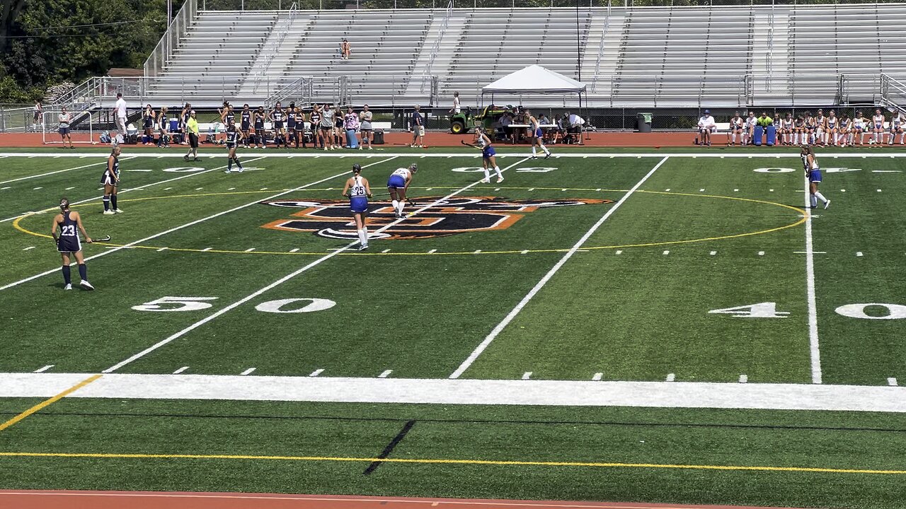 Greenwood Field Hockey VS Newport 1st Qtr