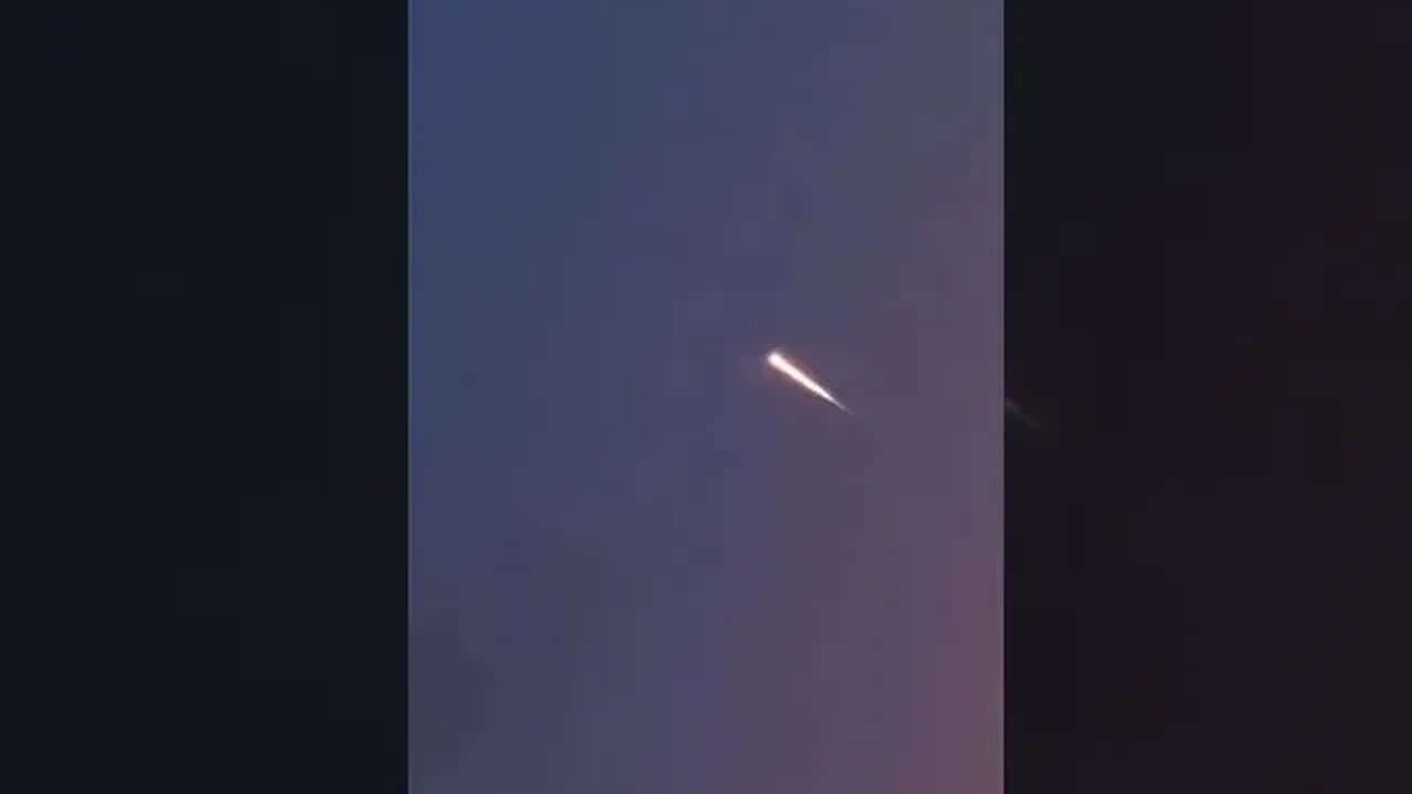 This was filmed over Los Angeles 02/12/2023