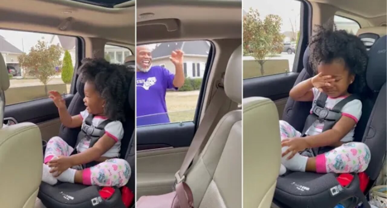 Little girl reaction when her grandpa tell her bye ❤