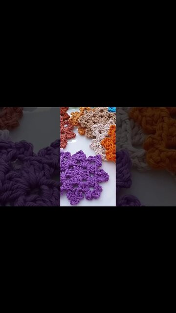Square - Flores de crochê | 👇🏼Vídeo completo no link abaixo