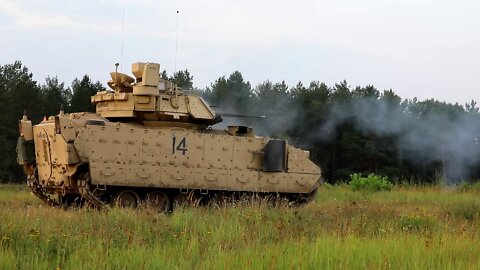 1st Cavalry Division Zeroes Bradley Fighting Vehicles in Poland