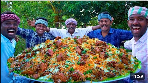 Making chicken biryani in large contaty 🍗