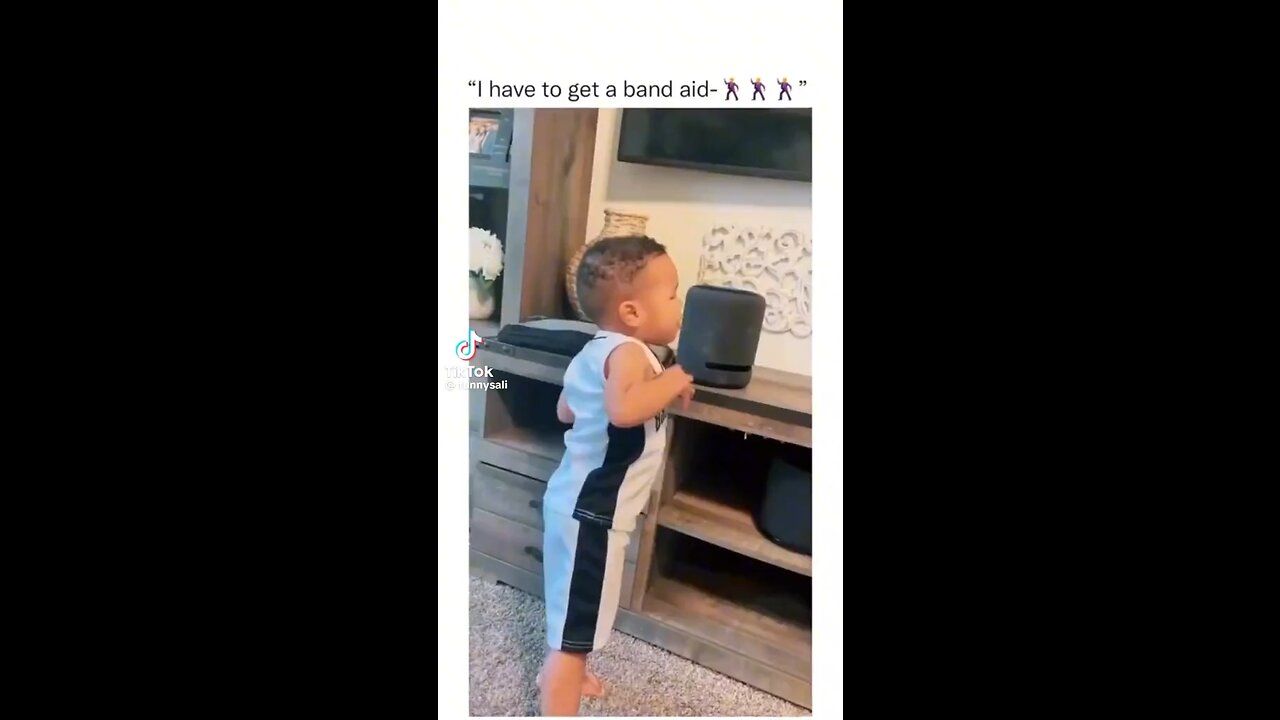 Try not to laugh 😂 | Funny Baby Video