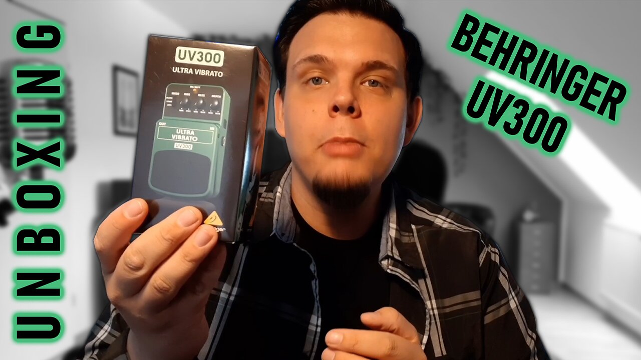 Worth it? | Behringer UV300 Ultra Vibrato | Unboxing & Review