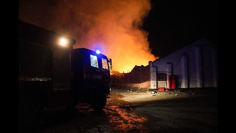 Video of the aftermath of the strikes on the airbase in Starkonstantiniv, Khmelnytsky region