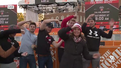 Tanya joins fans with a UC chant