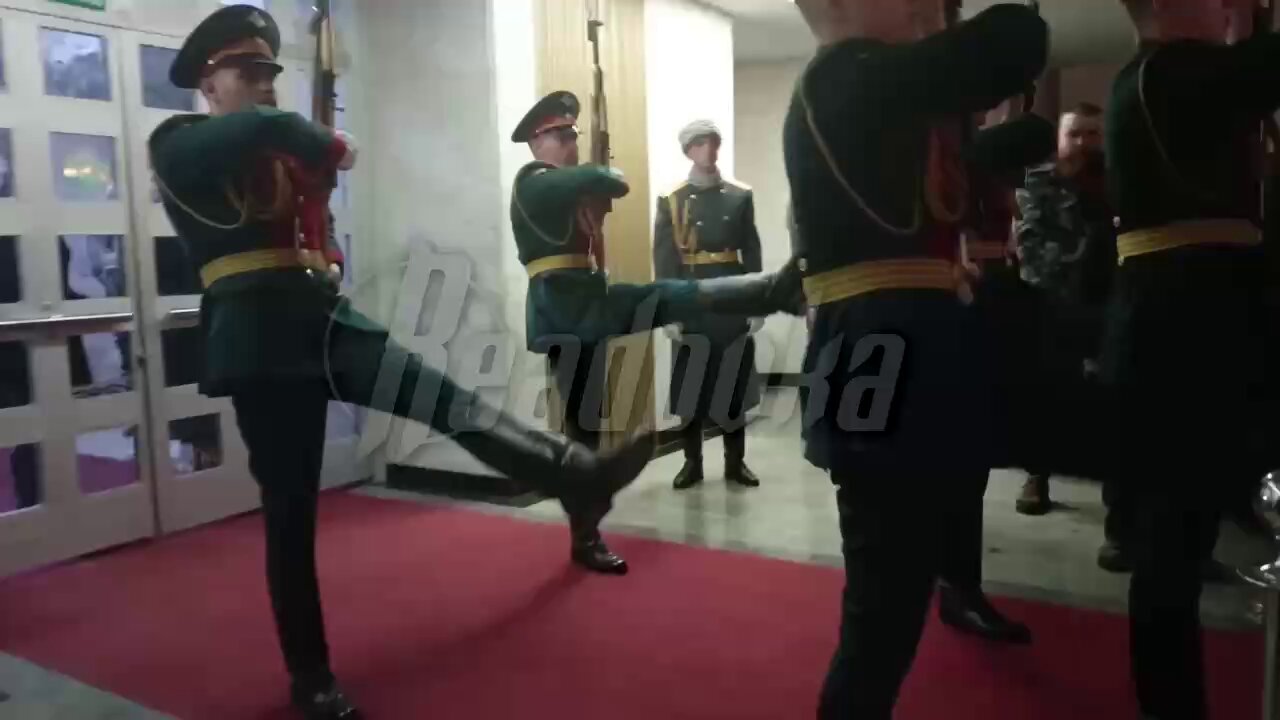 Vladlen Tatarsky is buried with military honors